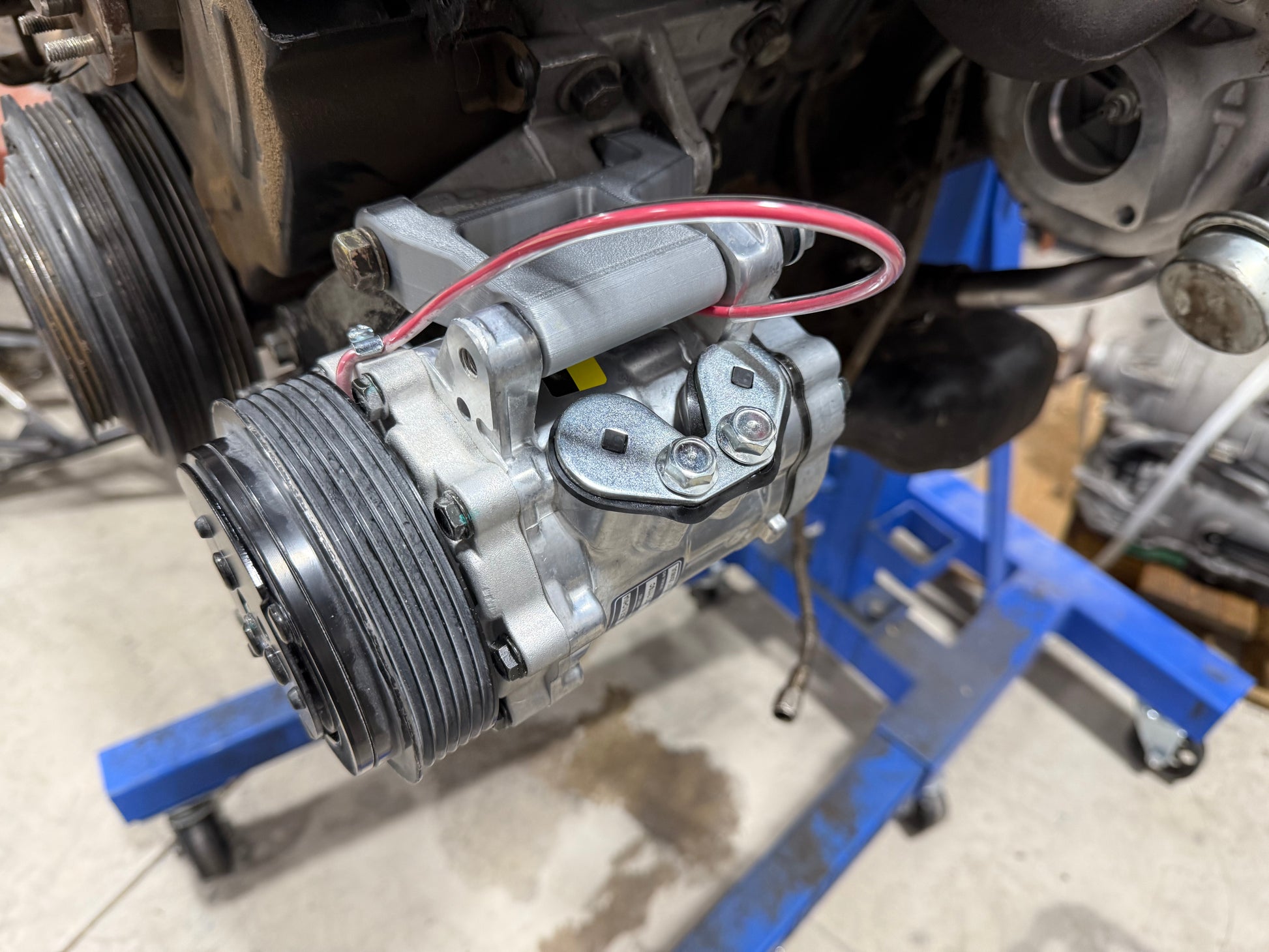 VG30DE(TT) SD7 A/C Compressor Conversion Brackets