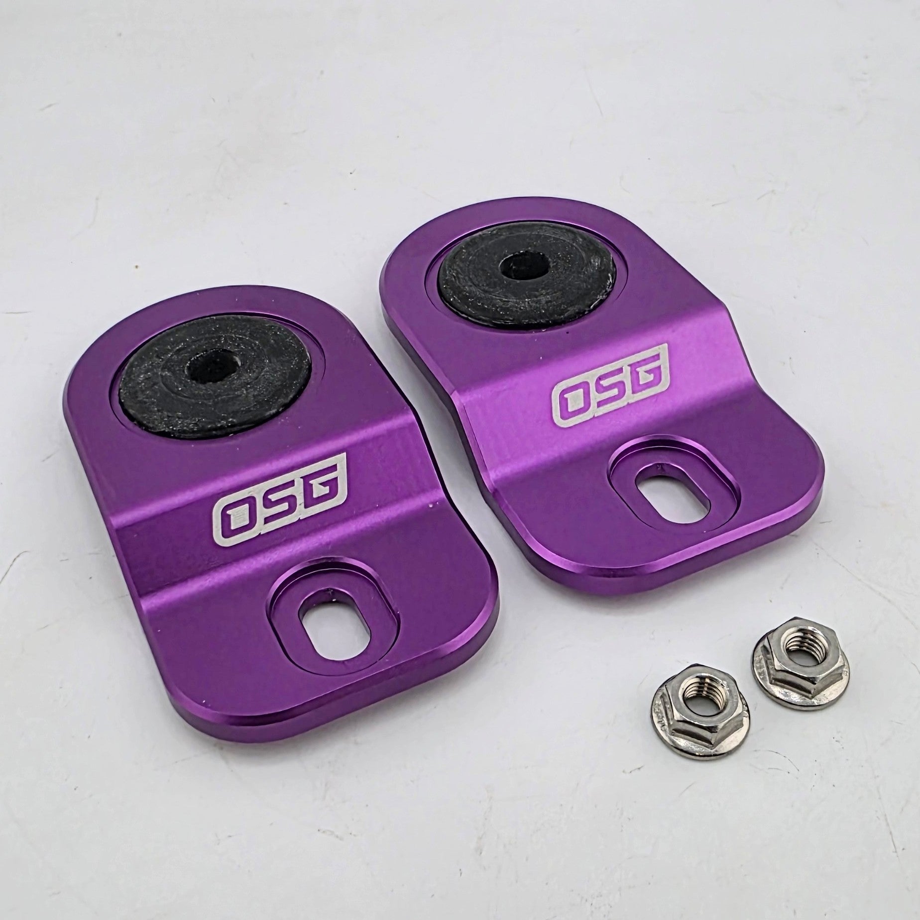 Nissan R-Chassis Top Radiator Mounts